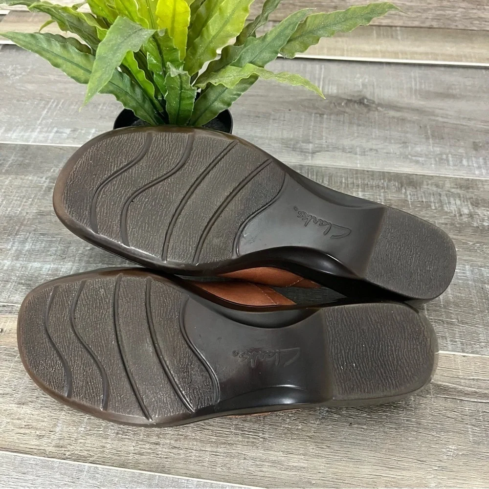 Clarks Bendables Brown Leather Slide Mules Size 8.5 Women’s - Picture 10 of 10